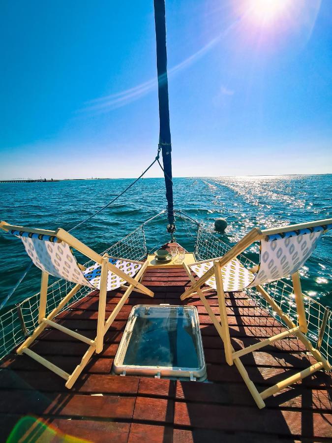 Sirius - Boat House Hotell Olhão Eksteriør bilde